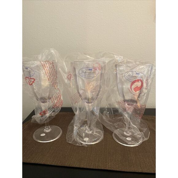 New STOTTER & NORSE Set of 3 Stemmed Wine Glasses‎ Unbreakable Polycarbonate - Picture 1 of 3